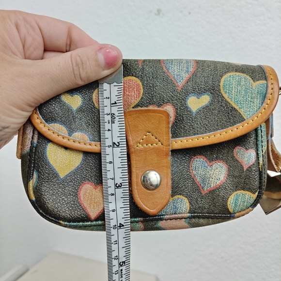 Vintage Y2K Dooney & Bourke Multi-Color Hearts Wallet (Retired) - Picture 13 of 16